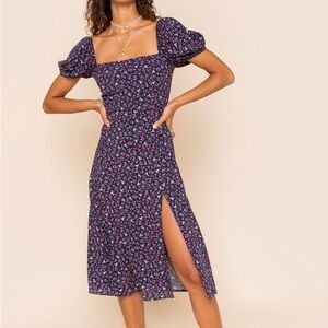 Francesca’s Floral Puff Sleeve Midi Dress